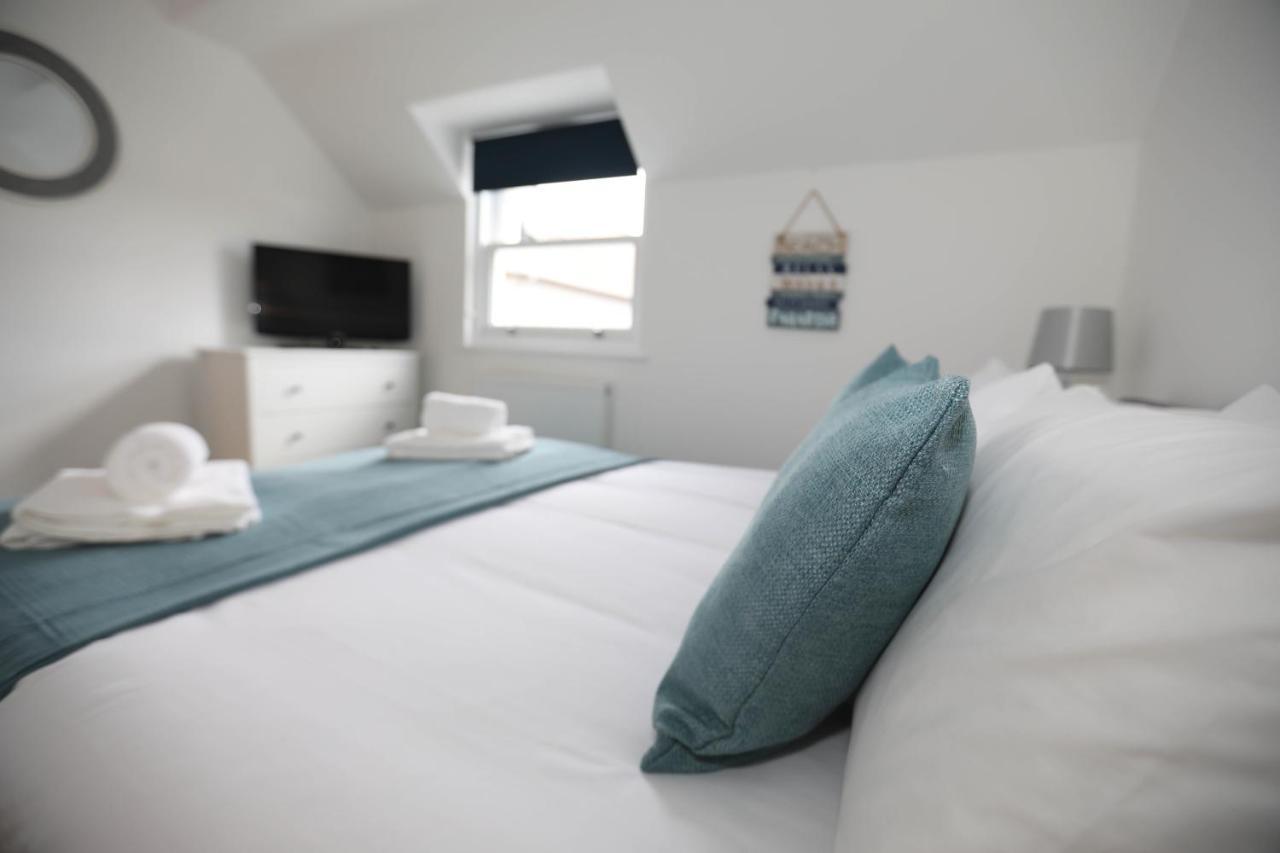Exmouth - Apartment 2, Strand House - Modern 2 Bedroom Apartment, Perfect Location For Access To Beach & Town Centre - Sleeps 4 Guests - Hosted By Rentmyhouse Exterior photo